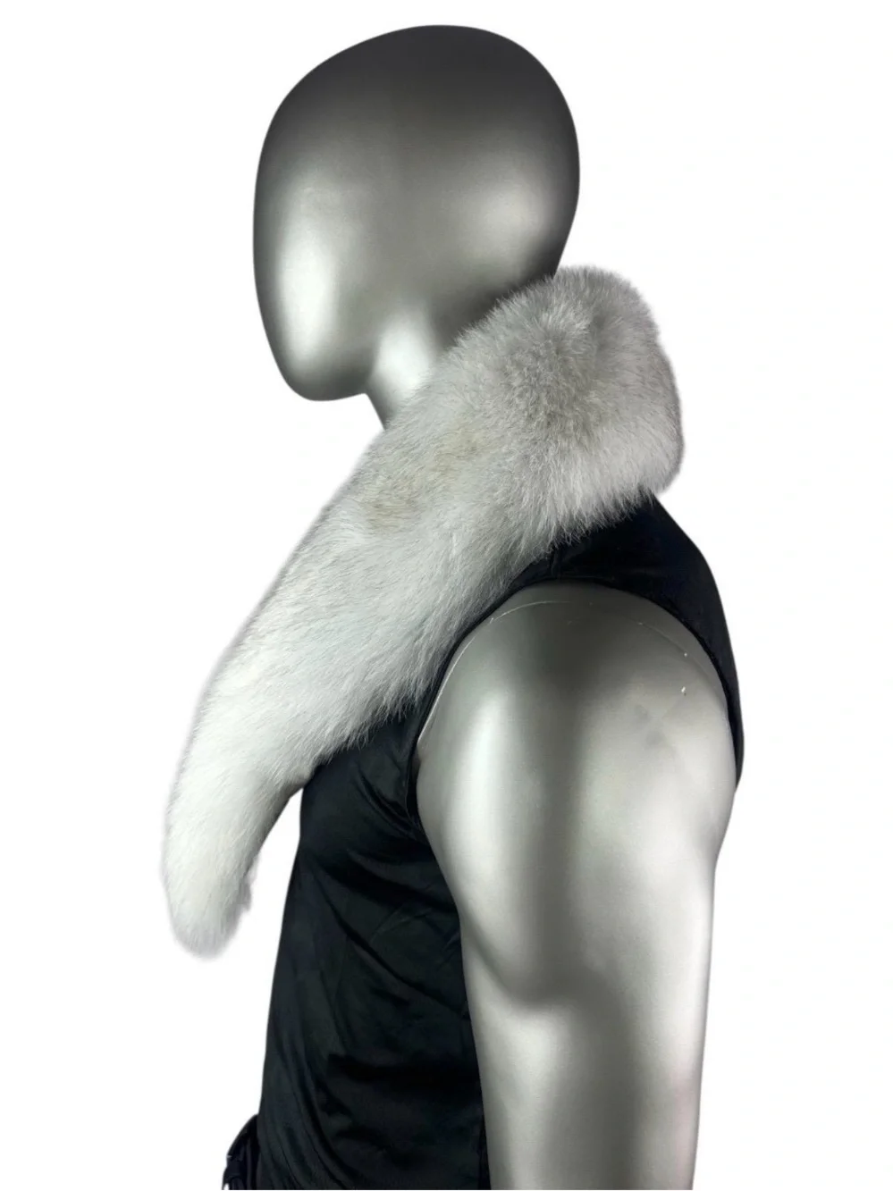 Men’s BLUE FOX Collar, 42” L, Certified Vintage Fur